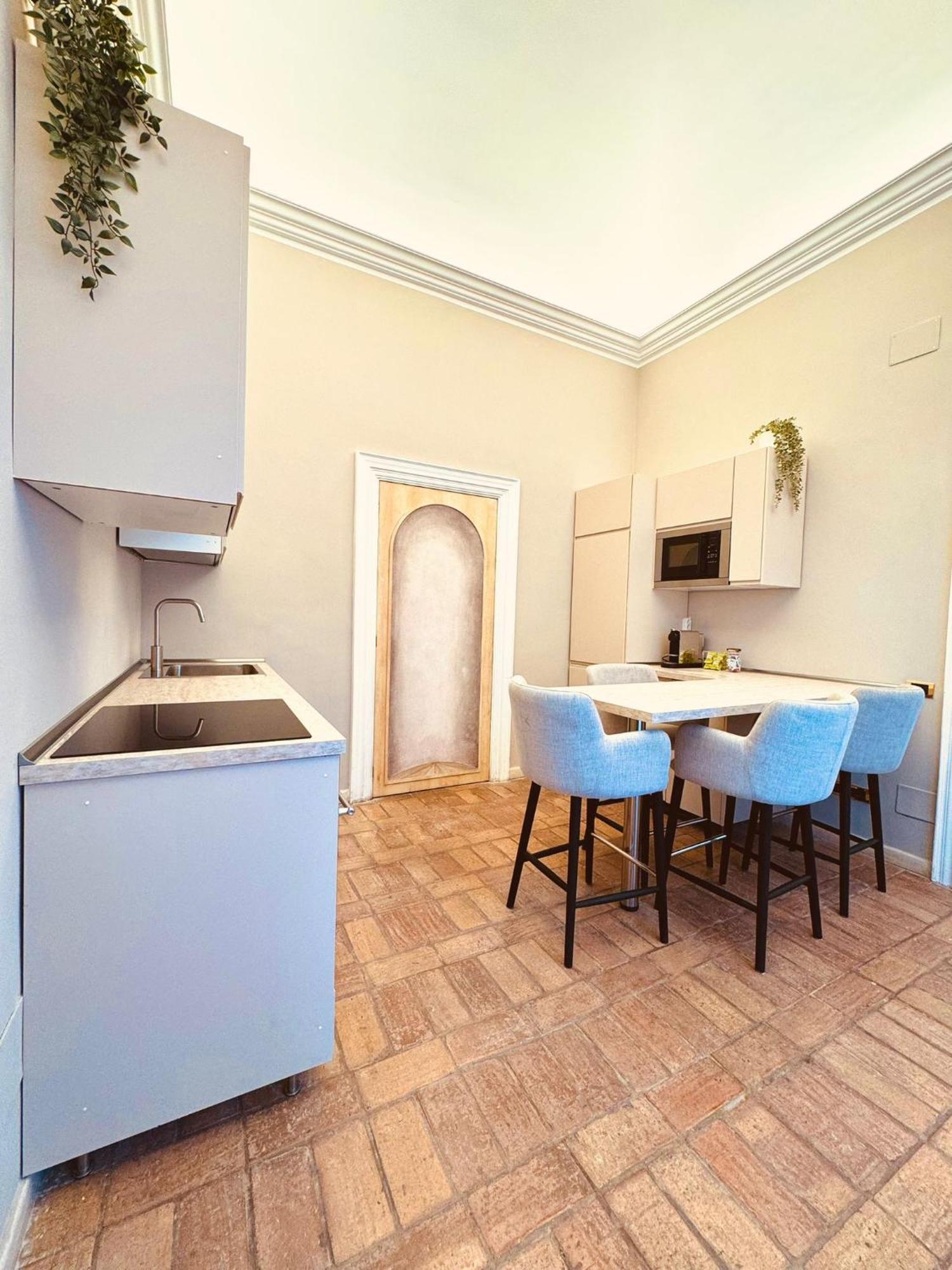 Lux Apartment Cavour Roma Ngoại thất bức ảnh